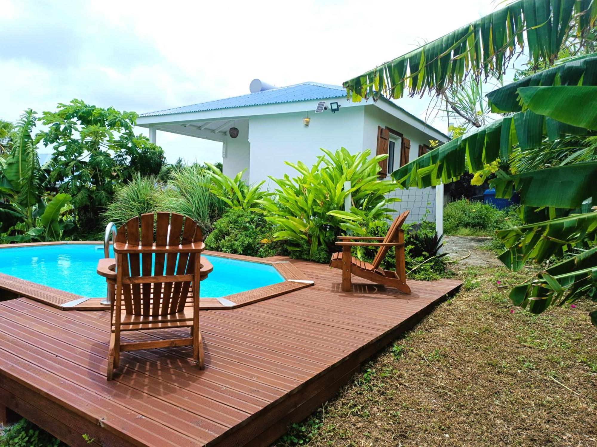 Kaz A Klemence Gite Creole Avec Piscine Et Table Dhotes A Anse Bertrand Exterior photo