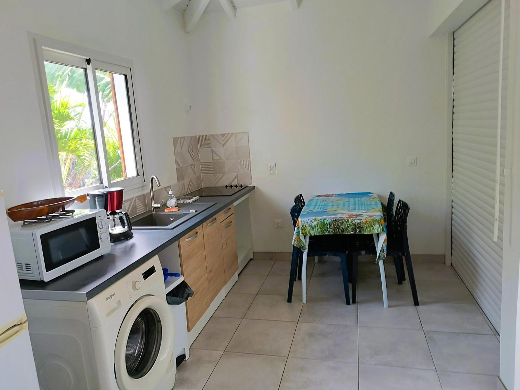 Kaz A Klemence Gite Creole Avec Piscine Et Table Dhotes A Anse Bertrand Exterior photo